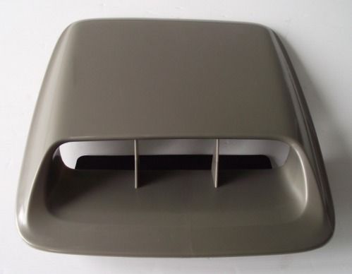 Hilux 05-08 KUN Bonnet Scoop