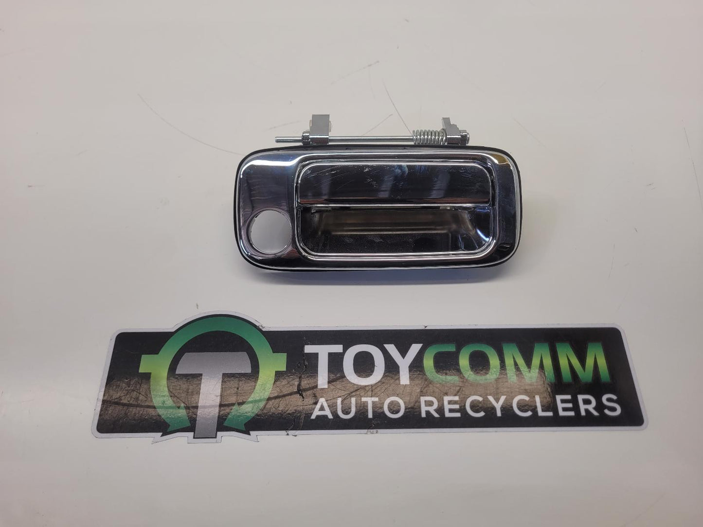 80 Series Landcruiser Right Front door Handle (CHROME)