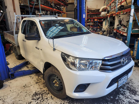 Now Wrecking: 2016 Hilux - A574T